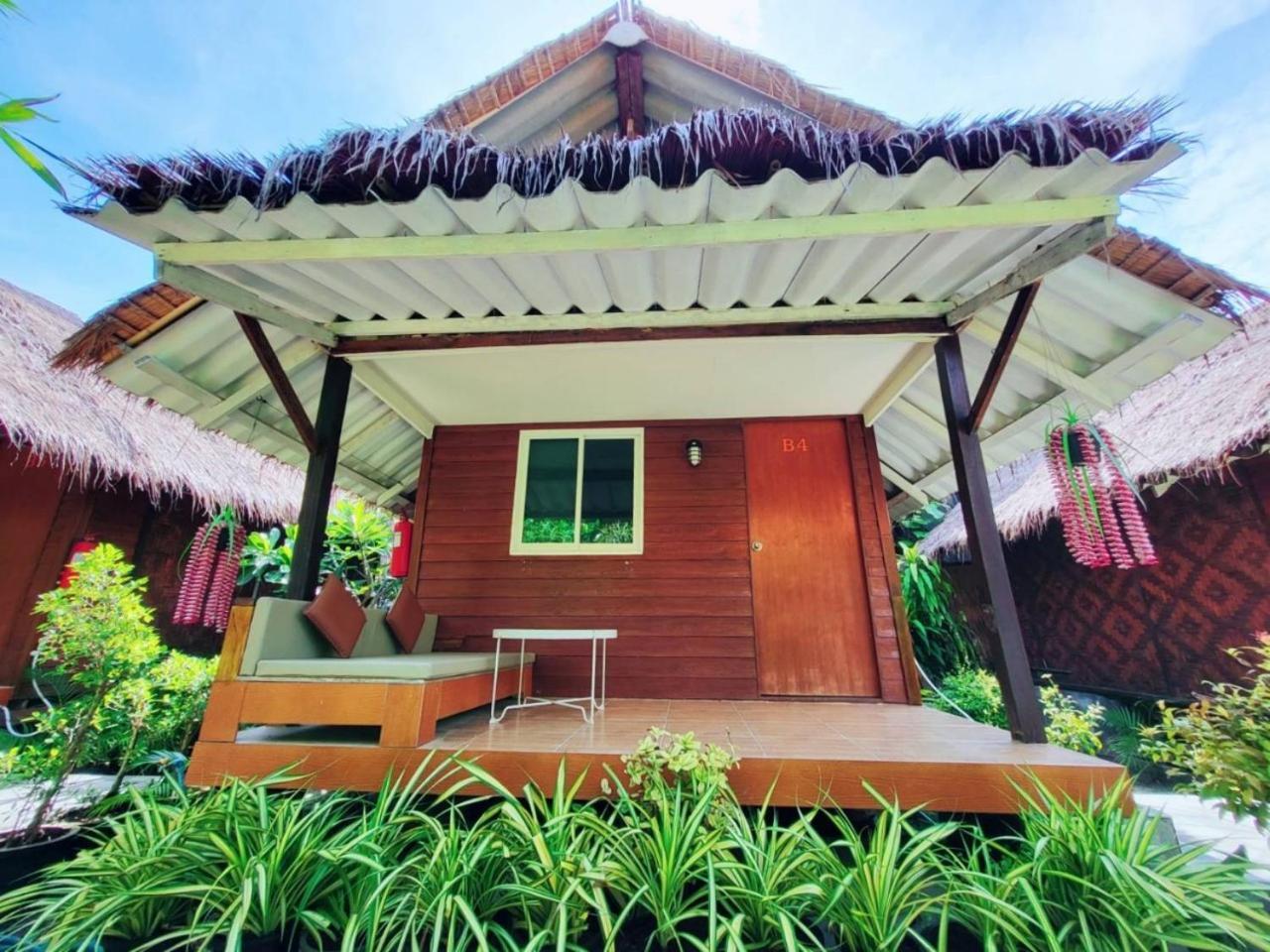 Charming Lipe Beach Resort Exterior foto