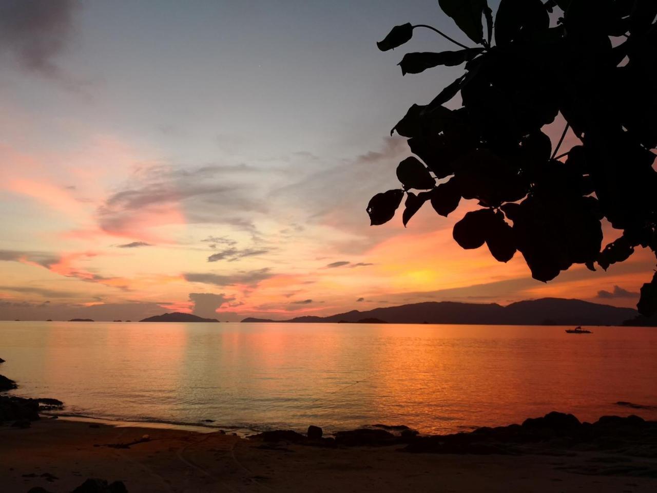 Charming Lipe Beach Resort Exterior foto