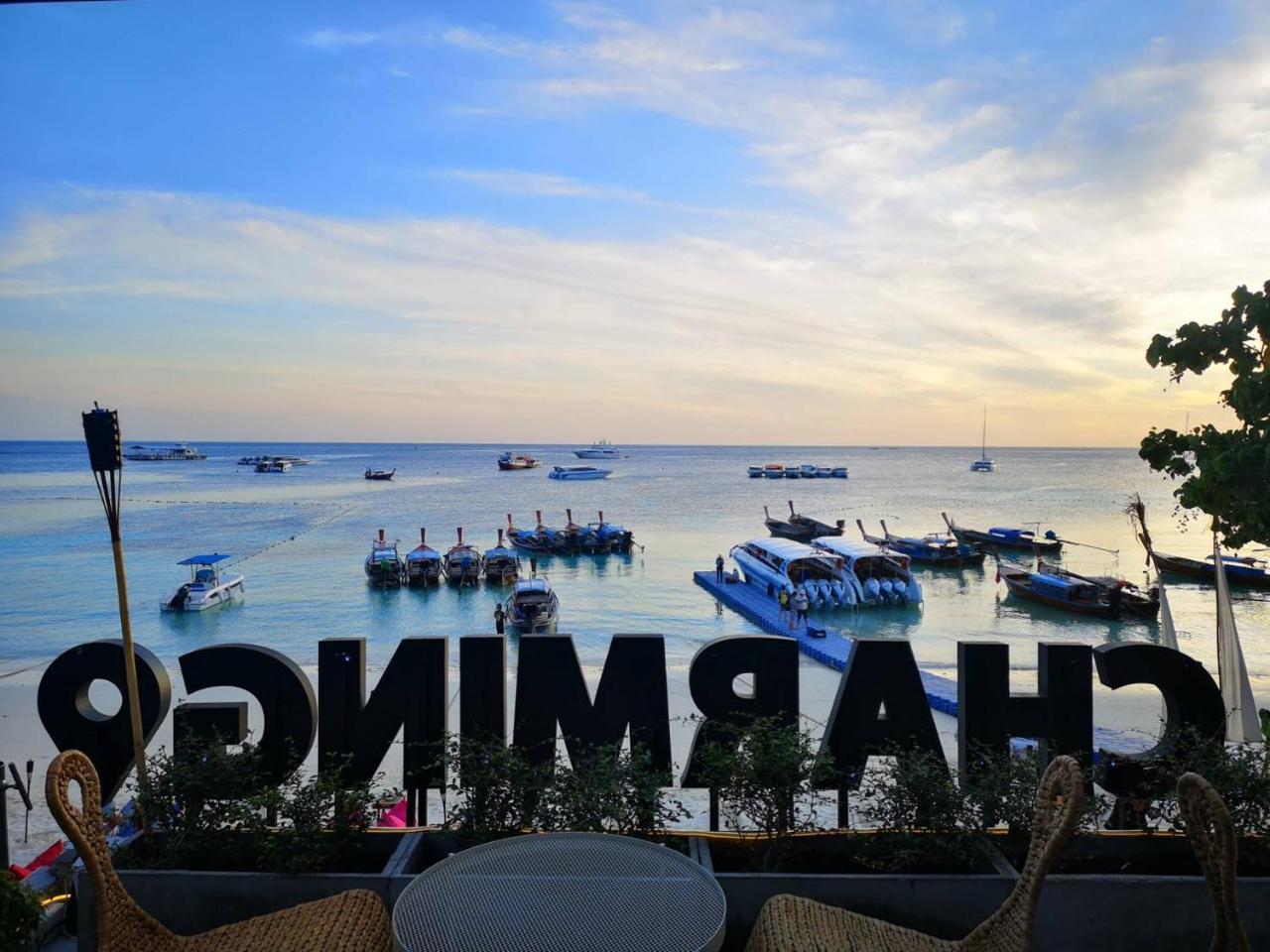 Charming Lipe Beach Resort Exterior foto